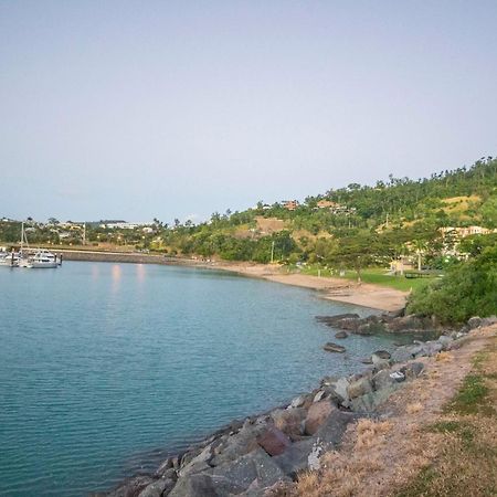 Marina View Apartment Эйрли-Бич Экстерьер фото